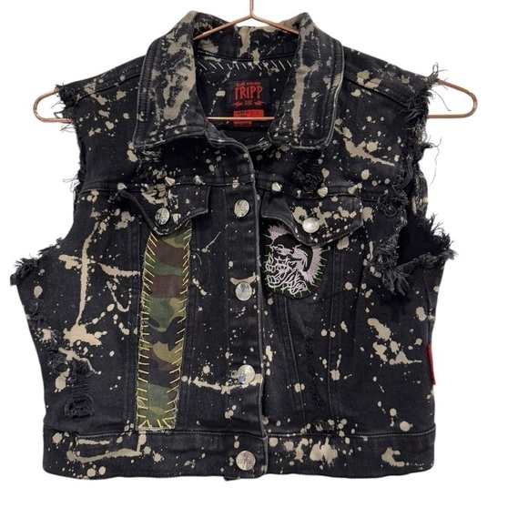 TRIPP NYC Skull Cheetah Print Denim Studded Patchwork Vest Size Small VGUC - Picture 2 of 8